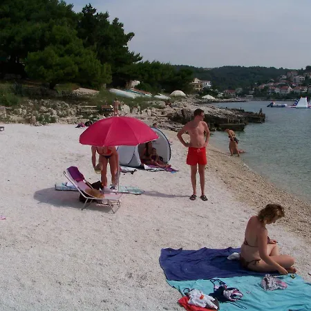 Apartment House Juretic - 50 M From The Beach Trogir Exterior photo