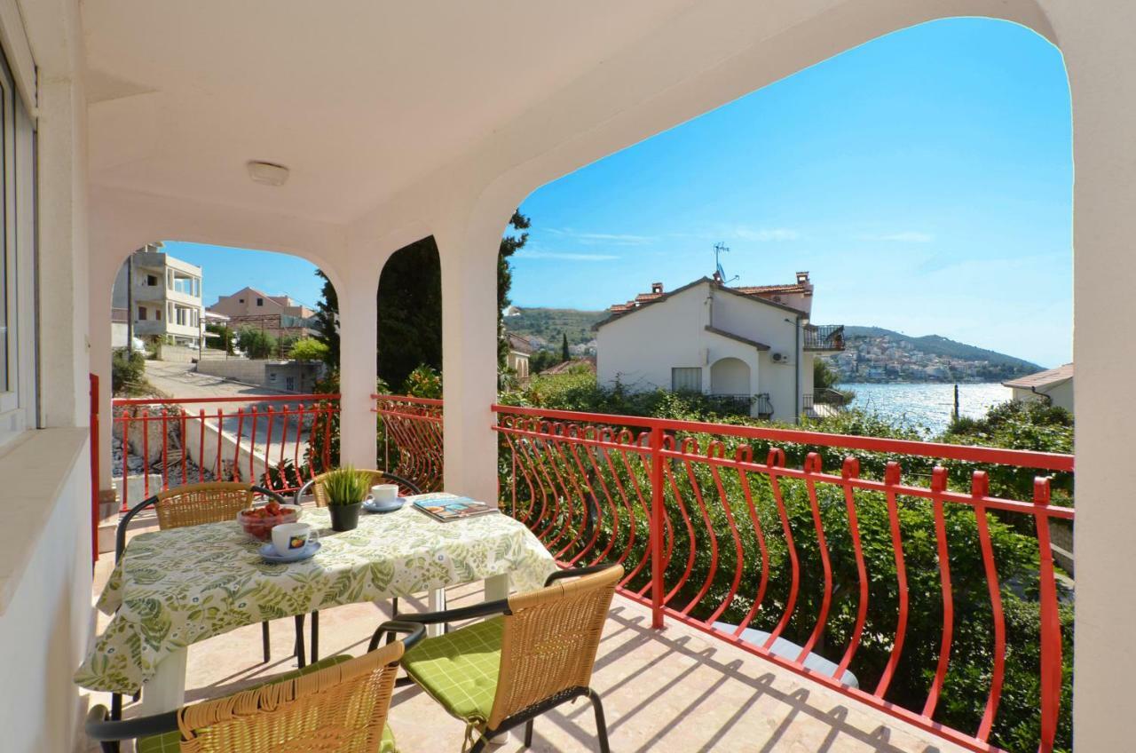Apartment House Juretic - 50 M From The *