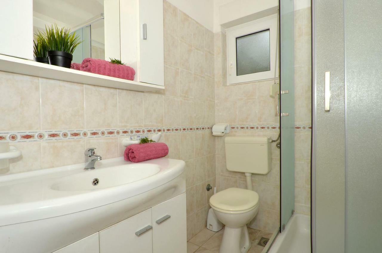 House Juretic - 50 M From The * Trogir