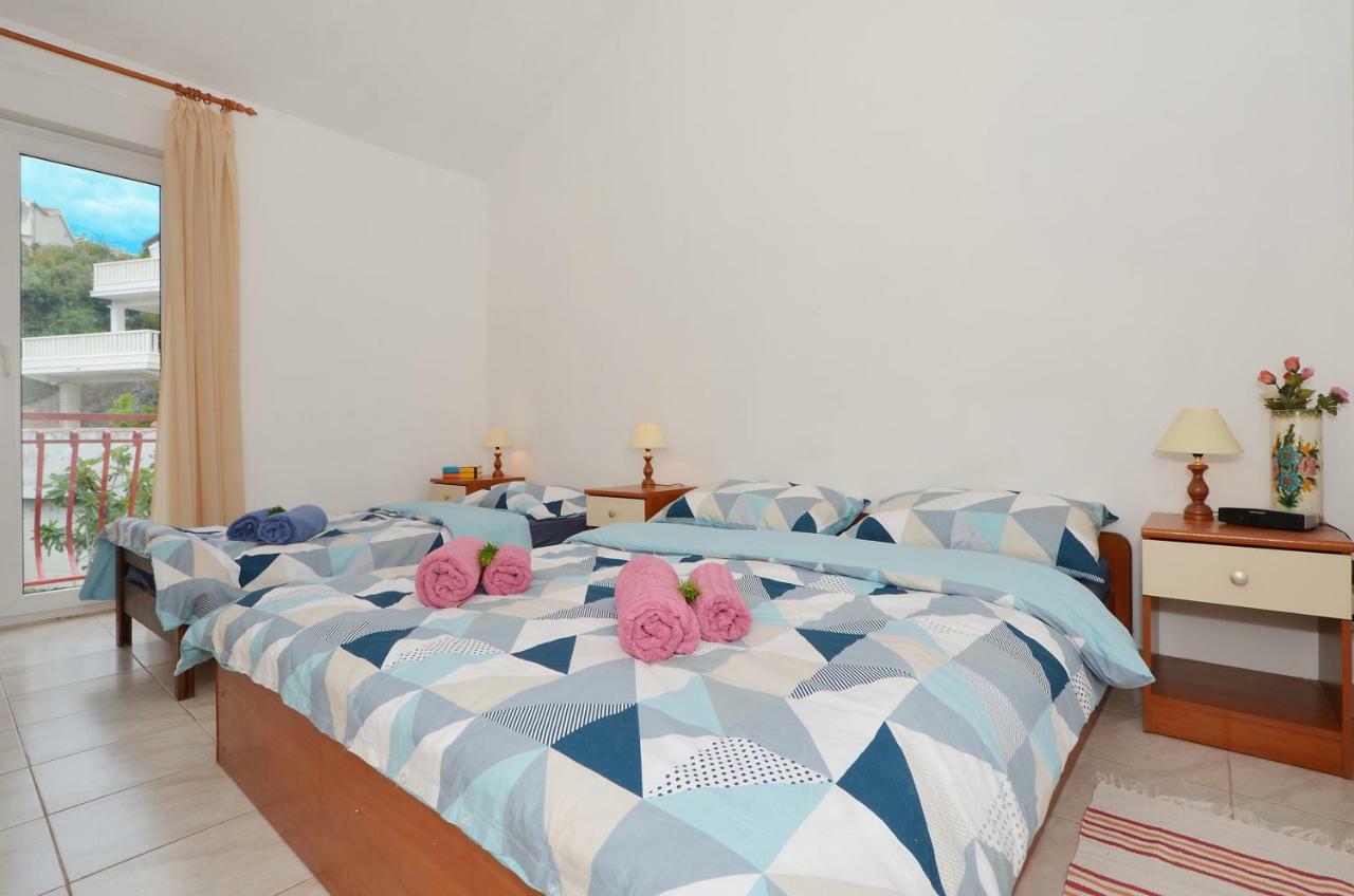 Apartman House Juretic - 50 M From The *