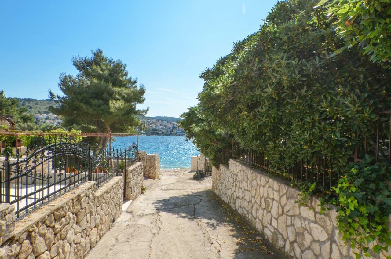House Juretic - 50 M From The * Trogir